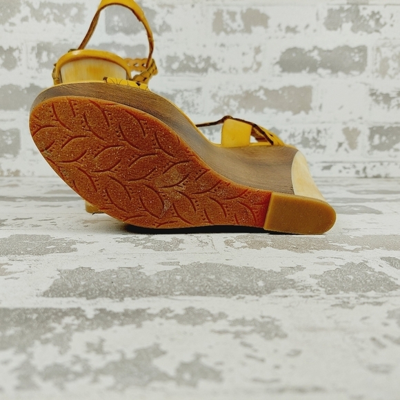 Naya Yellow & Brown Strap Open Toe High Heels Wedges Sandals V634 - Picture 7 of 14